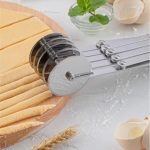 Taietor pentru aluat extensibil NEXTLY, 5 role, otel inoxidabil, distanta ajustabila, alungire maxima 50cm, distanta maxima intre role 12cm, argintiu - imagine 6