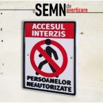 Indicator de avertizare "ACCESUL INTERZIS PERSOANELOR NEAUTORIZATE" NEXTLY, semn de atentionare din PETG, imprimare 3D, litere volumetrice, rezistenta la UV/apa/impact, gauri de fixare, 20x15cm, 6mm grosime, alb - imagine 2